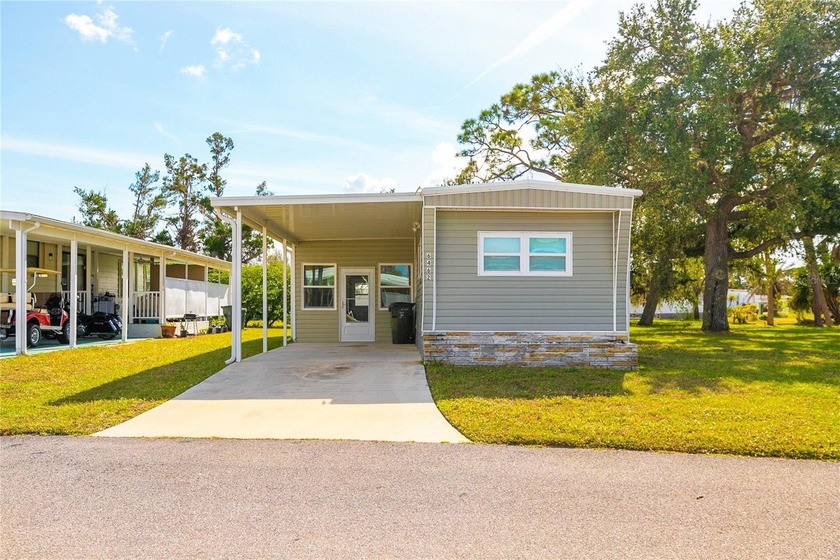 This two bedroom, two bath home is situated on a quiet court in - Beach Home for sale in North Port, Florida on Beachhouse.com