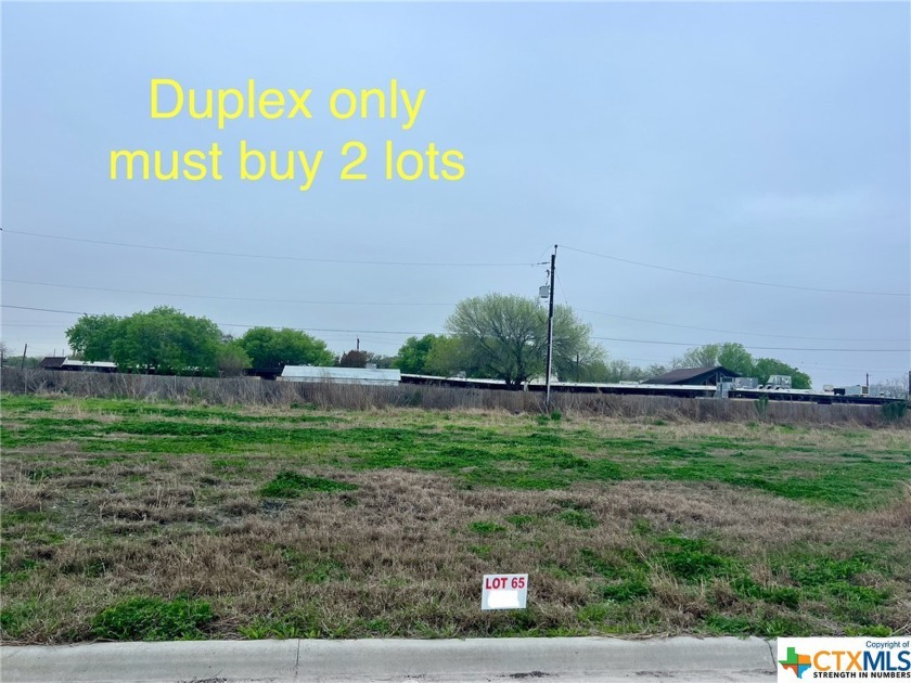 Lot in Claret Crossing. Deed restrictions. HOA is $680/year per - Beach Lot for sale in Port Lavaca, Texas on Beachhouse.com