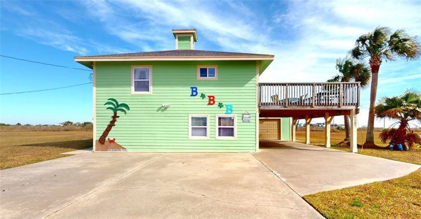 Discover coastal living at its finest! This 4-bedroom, 3-bath - Beach Home for sale in Galveston, Texas on Beachhouse.com