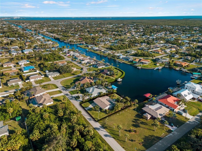 One or more photo(s) has been virtually staged. Experience the - Beach Home for sale in Port Charlotte, Florida on Beachhouse.com