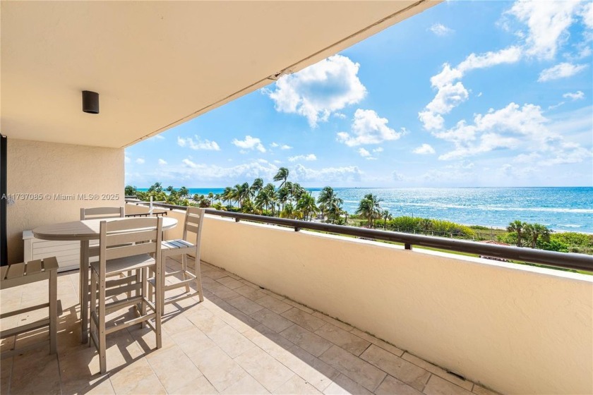 Exquisite, fairy-tale-like unit in the middle of the Miami - Beach Condo for sale in Miami Beach, Florida on Beachhouse.com