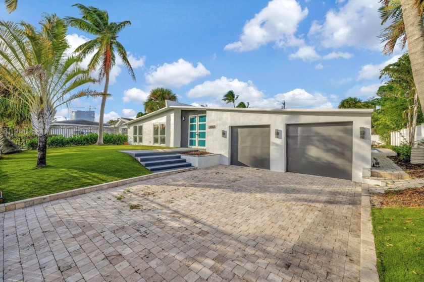 This fully updated home is within walking distance to the beach - Beach Home for sale in Fort Lauderdale, Florida on Beachhouse.com