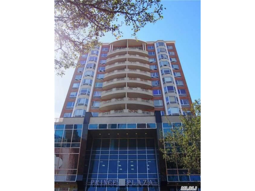 Discover modern living in this bright 2-bedroom, 1-bathroom - Beach Condo for sale in Flushing, New York on Beachhouse.com
