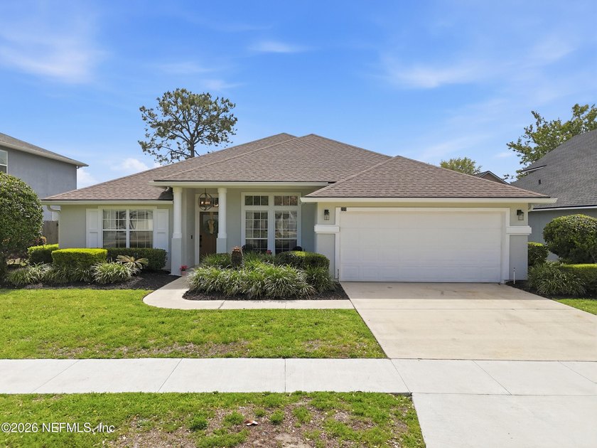 Welcome to this beautifully updated 4-bedroom, 3-bathroom pool - Beach Home for sale in Ponte Vedra, Florida on Beachhouse.com