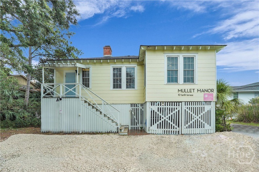 Beachside 5BR/2.5BA 1564 sqft Single Family Home on 10th Terrace - Beach Home for sale in Tybee Island, Georgia on Beachhouse.com