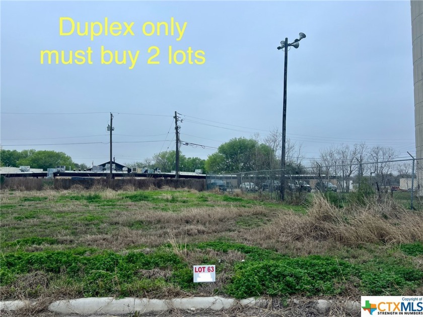 Lot in Claret Crossing. Deed restrictions. HOA is $680/year per - Beach Lot for sale in Port Lavaca, Texas on Beachhouse.com