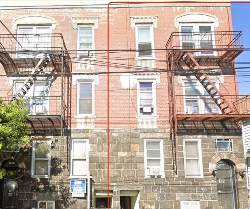 Welcome to 25-36 95th Street, a well-positioned 6-unit - Beach Lot for sale in East Elmhurst, New York on Beachhouse.com
