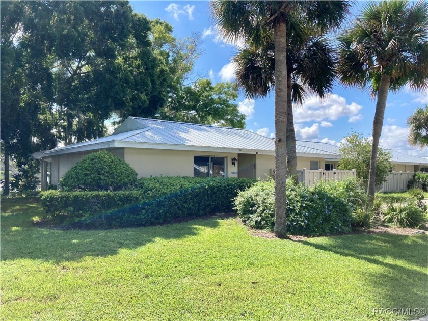 Nice end unit condo with a dock and spectacular open views of - Beach Condo for sale in Crystal River, Florida on Beachhouse.com