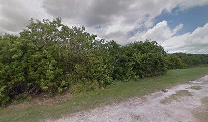 Nice location for growing family to build that dream home that - Beach Lot for sale in Rockport, Texas on Beachhouse.com