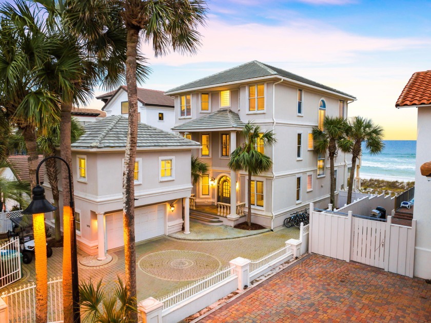 Welcome to Kings View, a spectacular Gulf Front retreat in - Beach Home for sale in Destin, Florida on Beachhouse.com