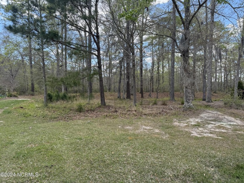 Private cul-de-sac homesite in the beautiful, and highly - Beach Lot for sale in Hertford, North Carolina on Beachhouse.com
