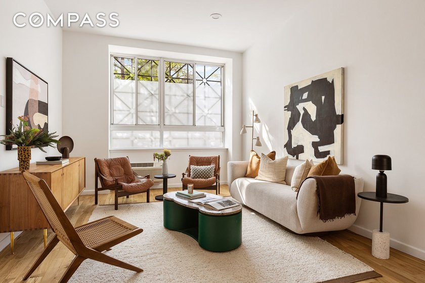 "INCREDIBLE SPACE AND VALUE This oversized duplex two - Beach Condo for sale in New York, New York on Beachhouse.com