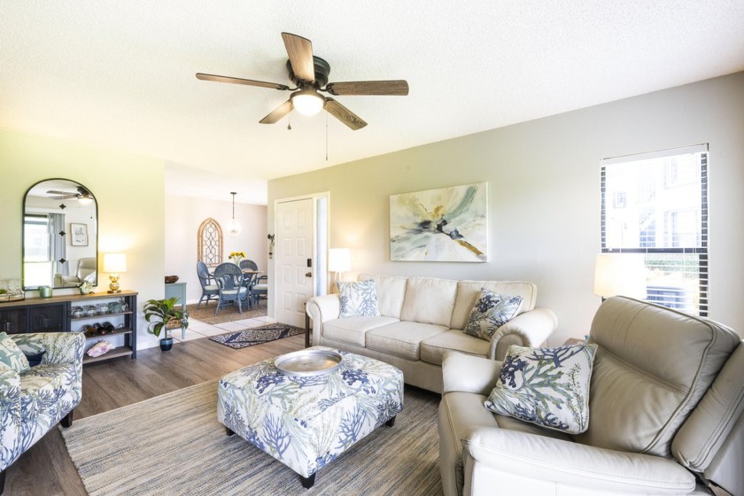 Welcome to Poppleton Creek in the heart of downtown Stuart, FL - Beach Condo for sale in Stuart, Florida on Beachhouse.com