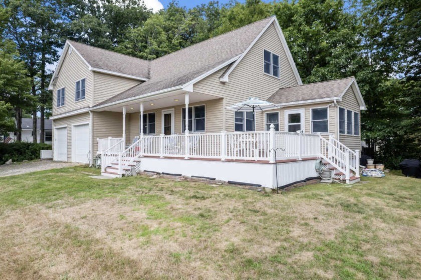 Rare year-round offering in York Beach! Welcome to 10 Maple - Beach Home for sale in York, Maine on Beachhouse.com