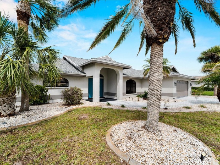 Discover your dream home in Rotonda West, Florida! This fully - Beach Home for sale in Rotonda West, Florida on Beachhouse.com