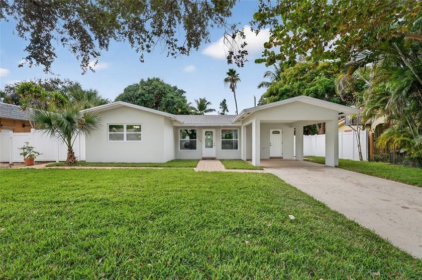 FULLY RENOVATED 4-bed, 2-bath single-family home. No HOA. New AC - Beach Home for sale in Pompano Beach, Florida on Beachhouse.com
