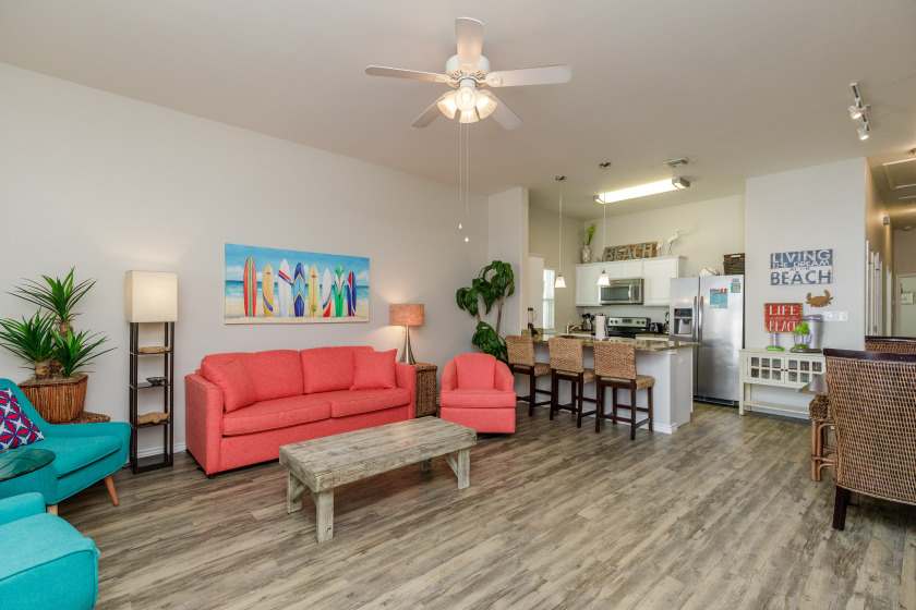 Dog-Friendly Unit, Steps from the Beach w Private Patio + Washer - Beach Vacation Rentals in Corpus Christi, Texas on Beachhouse.com