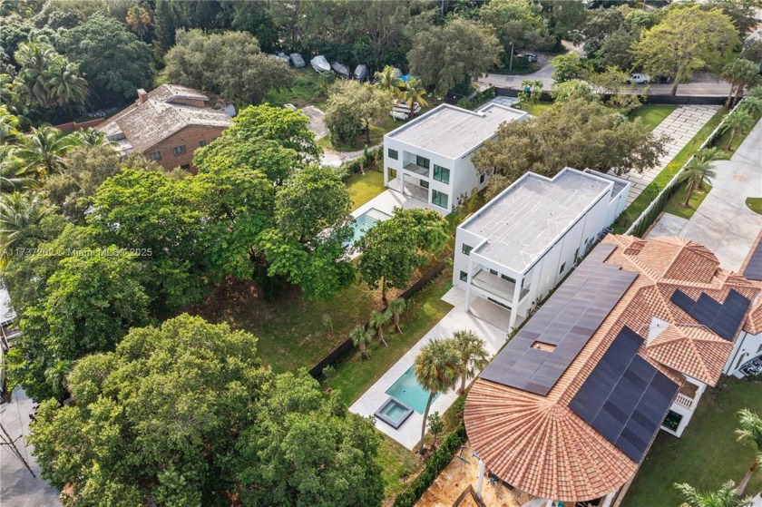 Construction just finished. Spectacular new construction! Take - Beach Home for sale in Fort Lauderdale, Florida on Beachhouse.com