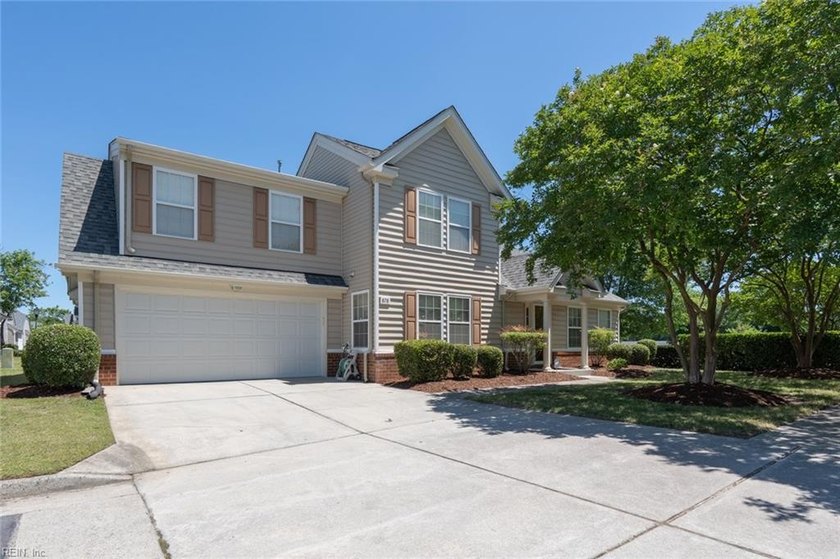 Welcome to this beautiful open-concept home located in the heart - Beach Home for sale in Chesapeake, Virginia on Beachhouse.com