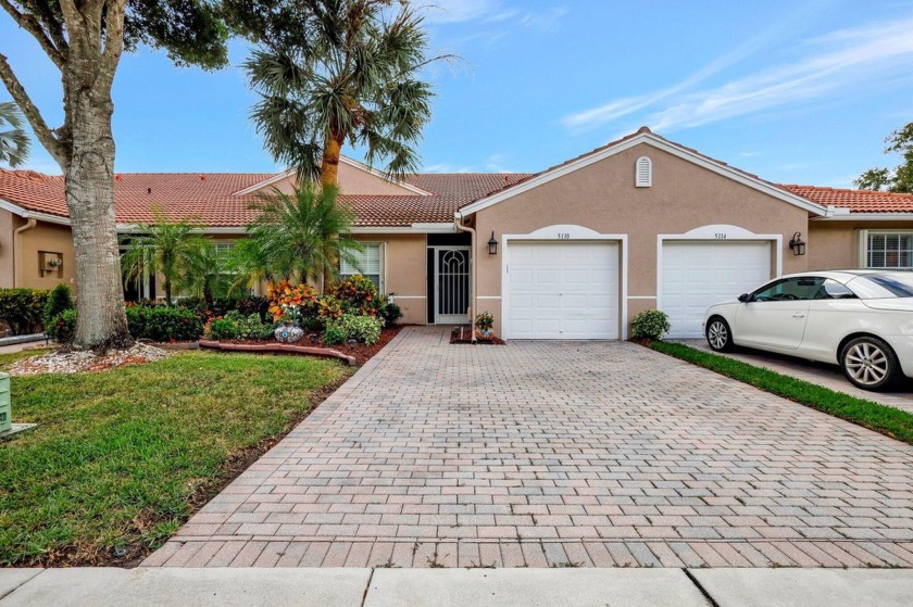 Light and Bright, 2-bedroom + den villa in the highly - Beach Home for sale in Boynton Beach, Florida on Beachhouse.com