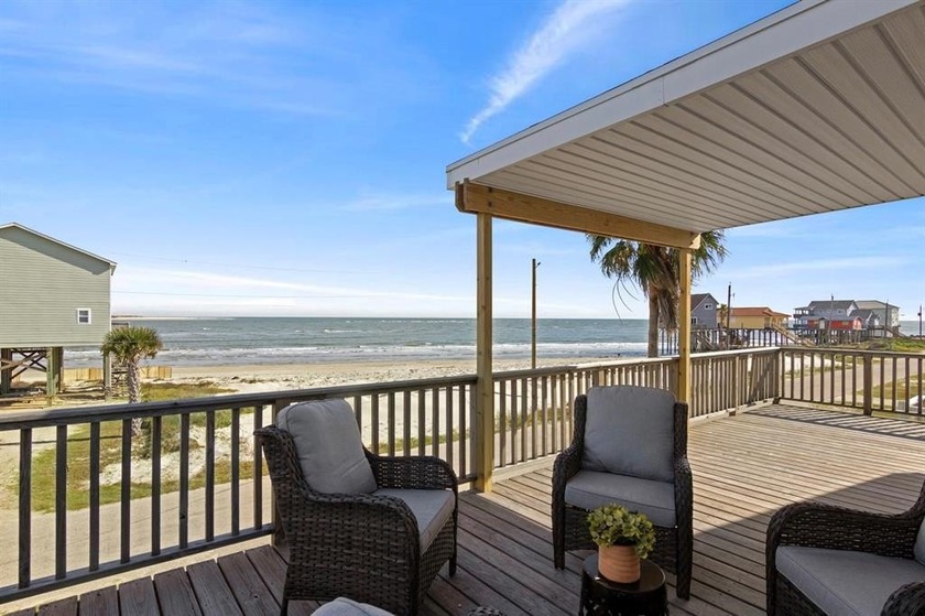 Builder-owner property completed 2022 offering incredible - Beach Home for sale in Freeport, Texas on Beachhouse.com