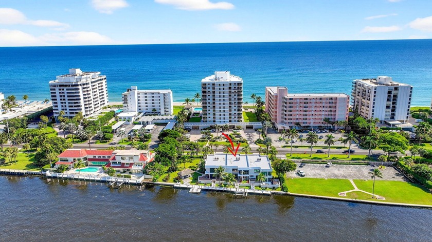 Enjoy an elegant, modern townhouse lifestyle on the intracoastal - Beach Townhome/Townhouse for sale in Highland Beach, Florida on Beachhouse.com