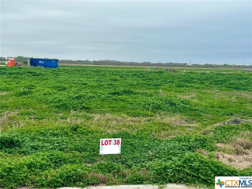 Lot in Claret Crossing. HOA is $680/year per lot. Deed - Beach Lot for sale in Port Lavaca, Texas on Beachhouse.com