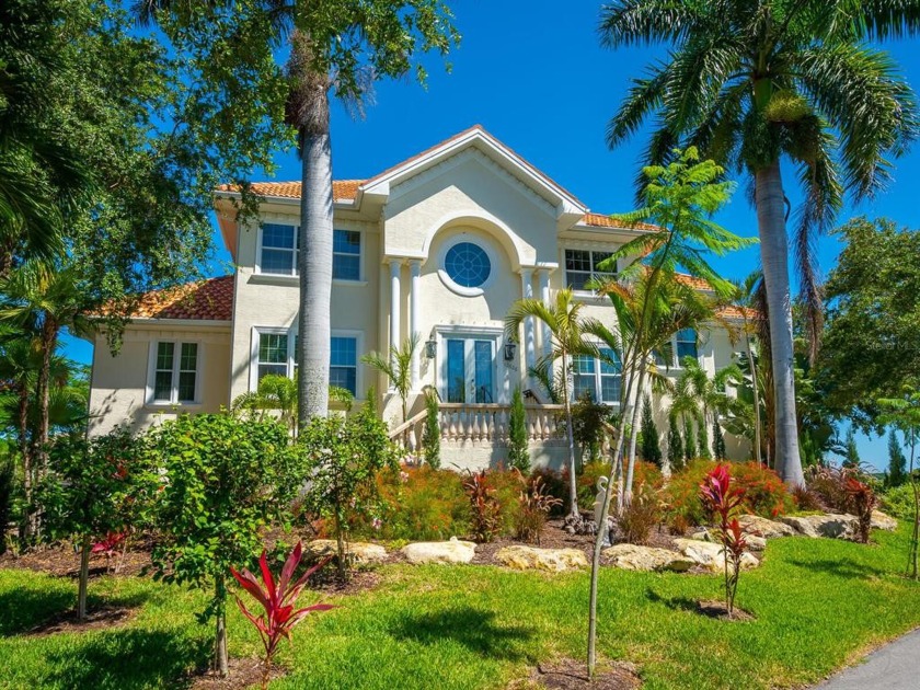 RARLEY AVAILABLE ... this waterfront home is located in the - Beach Home for sale in Cortez, Florida on Beachhouse.com