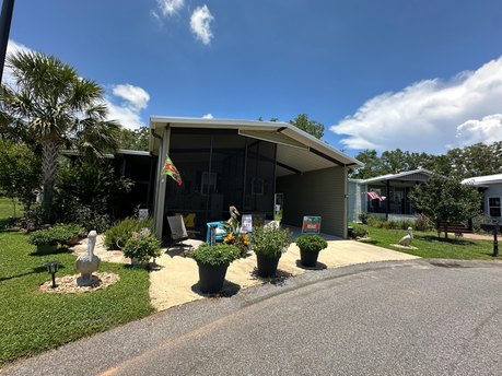 Introducing your dream home! This spacious 3-bedroom, 2-bathroom - Beach Home for sale in Foley, Alabama on Beachhouse.com