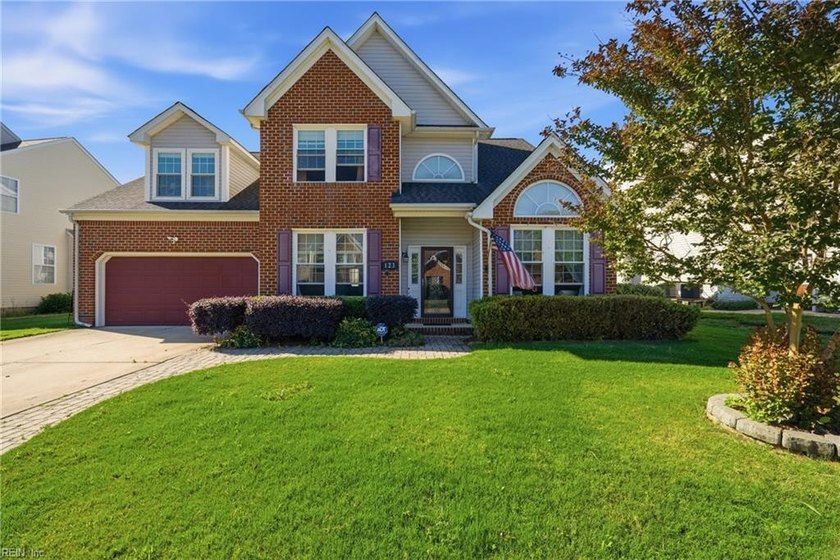 Welcome to 123 Lakes Edge Dr., a beautifully maintained - Beach Home for sale in Suffolk, Virginia on Beachhouse.com