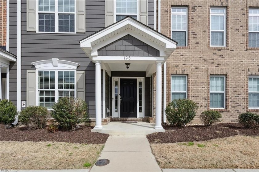 If you've been looking for low-maintenance living in a prime - Beach Townhome/Townhouse for sale in Yorktown, Virginia on Beachhouse.com