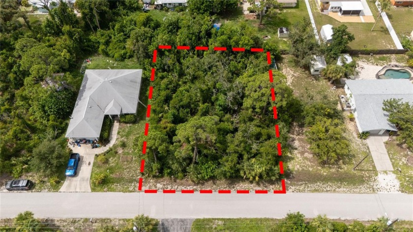 Just 2.5 miles from Englewood Beach, this exceptional lot offers - Beach Lot for sale in Englewood, Florida on Beachhouse.com