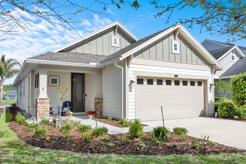 Welcome to easy, elegant living in Nocatee! This well designed - Beach Home for sale in Ponte Vedra, Florida on Beachhouse.com