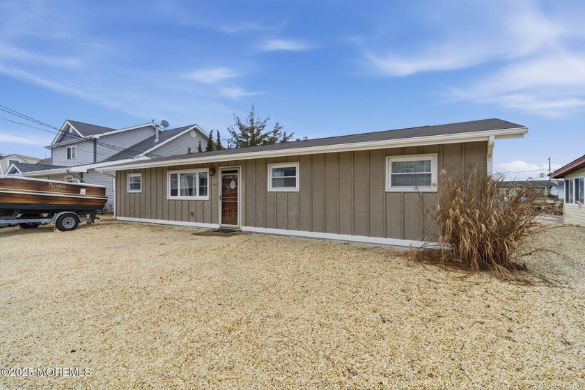 Welcome to 109 Caldwell. Beautifully appointed 3 bed 1 bath - Beach Home for sale in Barnegat, New Jersey on Beachhouse.com