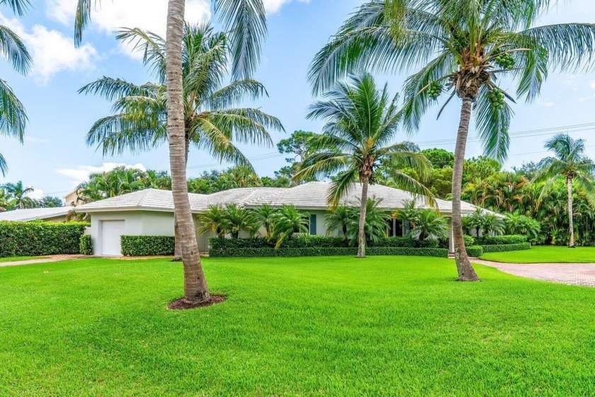 This open and inviting 3-bedroom, 3 bathroom, beautifully - Beach Home for sale in Delray Beach, Florida on Beachhouse.com