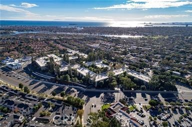 Welcome to this warm and inviting single-level 2-bedroom / - Beach Condo for sale in Long Beach, California on Beachhouse.com