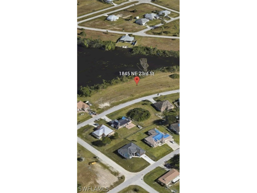 Build your waterfront dream home HERE! On an intersecting canal - Beach Lot for sale in Cape Coral, Florida on Beachhouse.com