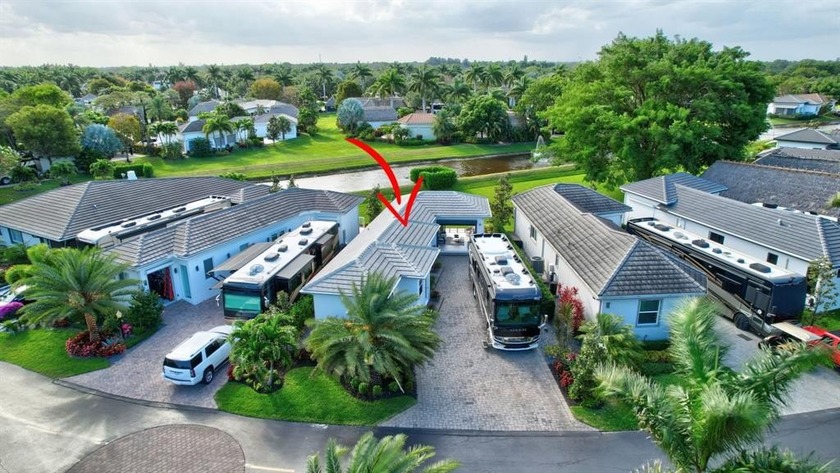 Experience resort-style living at its finest in this stunning - Beach Home for sale in Pompano Beach, Florida on Beachhouse.com