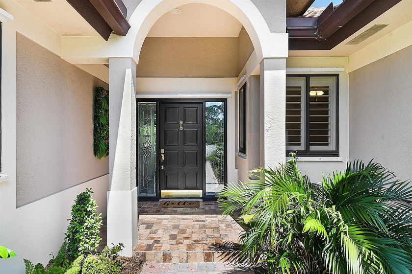 Resort Style Living at it's Finest! This Gorgeous Renovated Home - Beach Home for sale in Stuart, Florida on Beachhouse.com