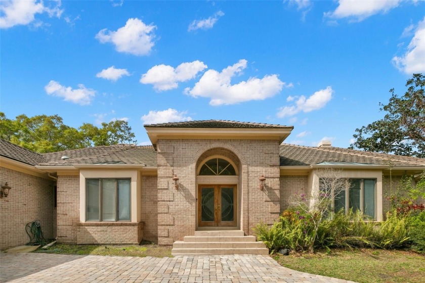 NEW ROOF | TWO NEW AC UNITS | PRIVATE POOL & SPA | OUTDOOR - Beach Home for sale in Palm Harbor, Florida on Beachhouse.com