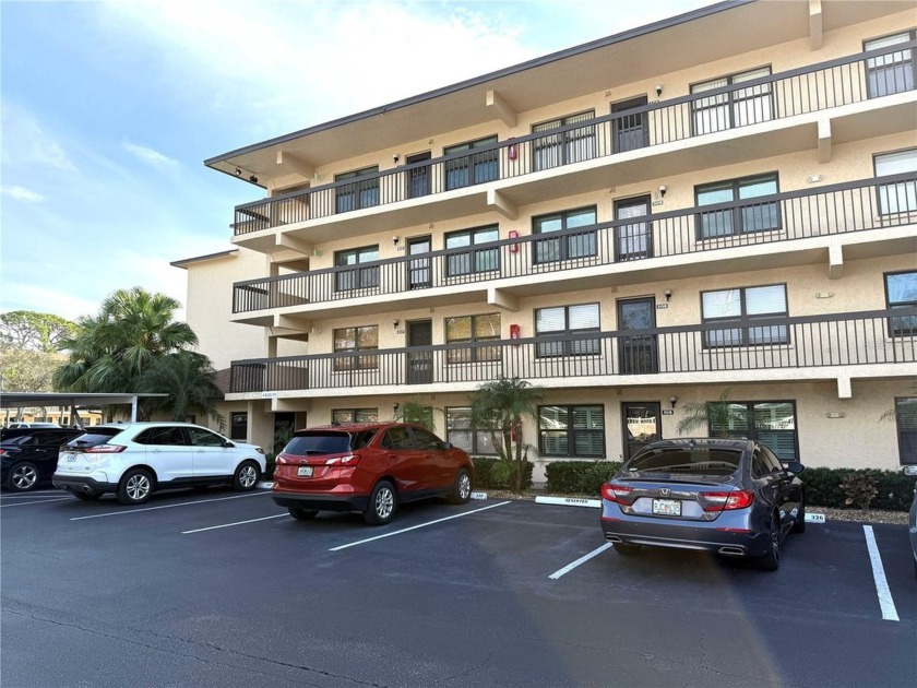 Exceptional 2nd floor, 2 bedroom, 2 bath condo with beautiful - Beach Condo for sale in Bradenton, Florida on Beachhouse.com