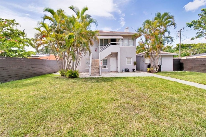 Four-Plex Investment Opportunity in Hollywood, FL. This - Beach Lot for sale in Hollywood, Florida on Beachhouse.com