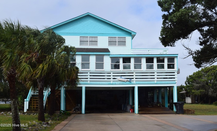 Hatteras Island Beach Box Home 402ft water front on the The - Beach Home for sale in Hatteras Island, North Carolina on Beachhouse.com