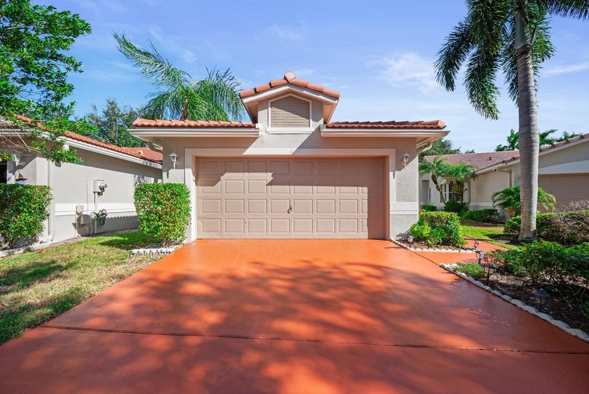 Charming 2-bedroom, 2-bath villa in the desirable gated - Beach Home for sale in Boynton Beach, Florida on Beachhouse.com