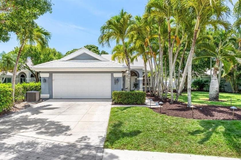 Experience golf club living without membership fees in gated - Beach Home for sale in West Palm Beach, Florida on Beachhouse.com