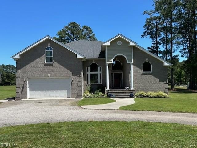 Beautiful custom built brick home in *Seaford Estates*, a - Beach Home for sale in Mathews, Virginia on Beachhouse.com