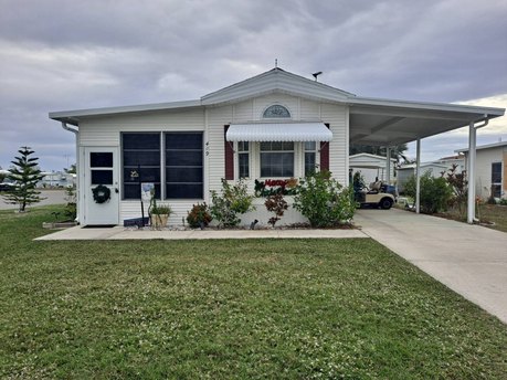 New Roof , Fully Furnished, Move-In Ready! Comes with Golf Cart - Beach Home for sale in Port Charlotte, Florida on Beachhouse.com