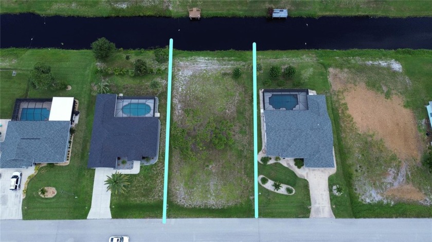 Discover the perfect setting for your dream home! This stunning - Beach Lot for sale in Rotonda West, Florida on Beachhouse.com