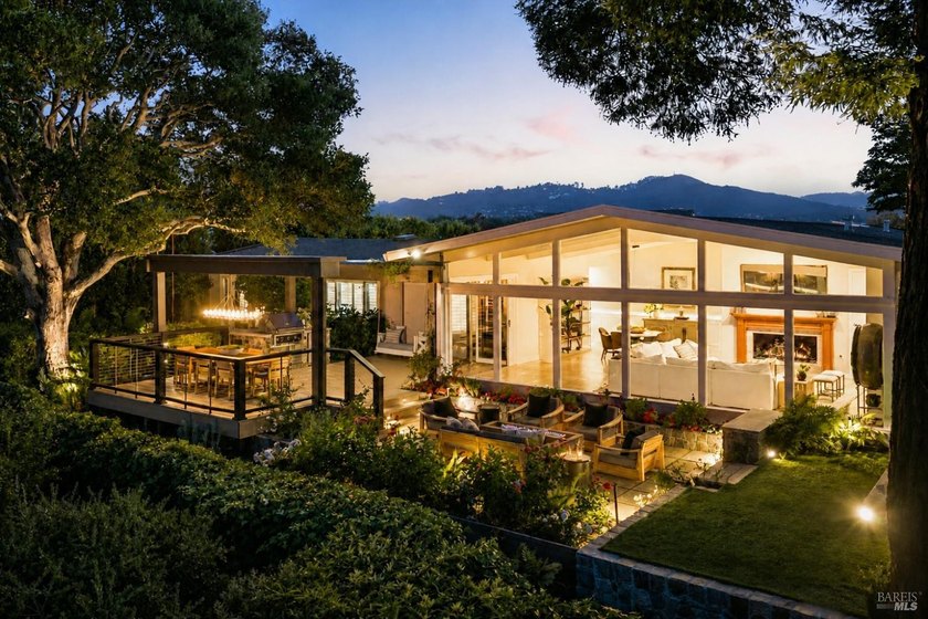 Set along one of Belvedere's most cherished streets, 7 Britton - Beach Home for sale in Belvedere Tiburon, California on Beachhouse.com