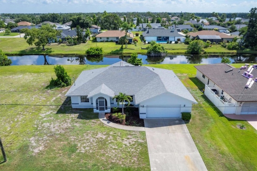 Welcome home! Located in the heart of Rotonda West on the Cape - Beach Home for sale in Rotonda West, Florida on Beachhouse.com